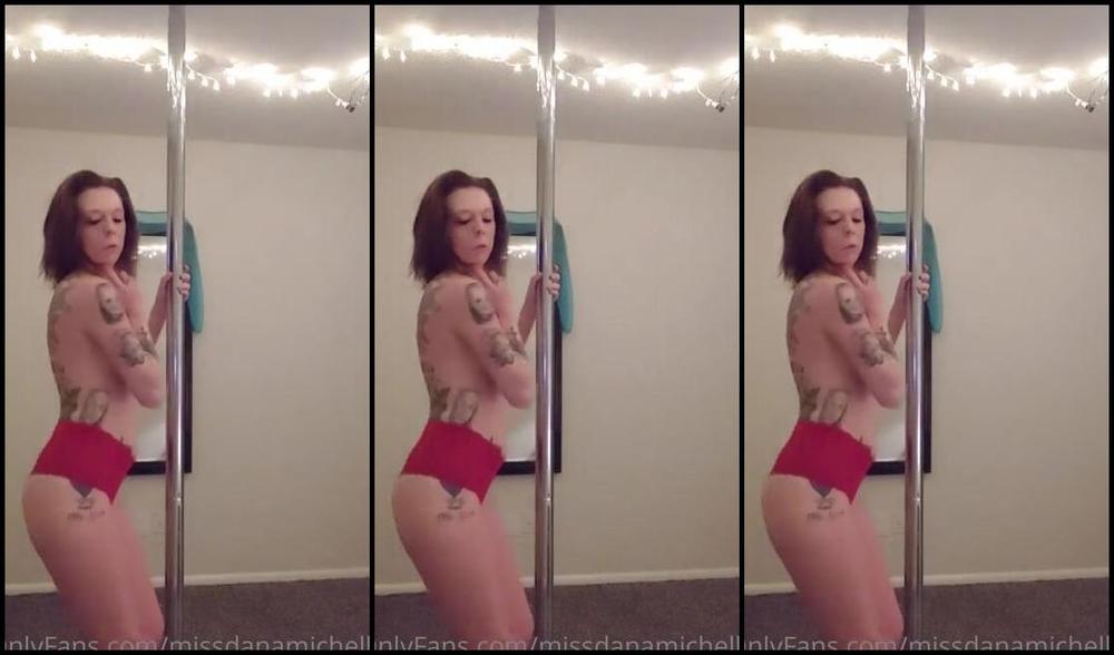 Mistress Dee Nicknamed Mistressdee 03 10 2021 Onlyfans Video Oh You Know Just Dancing In My Pole Dance Studio Cause I Love It