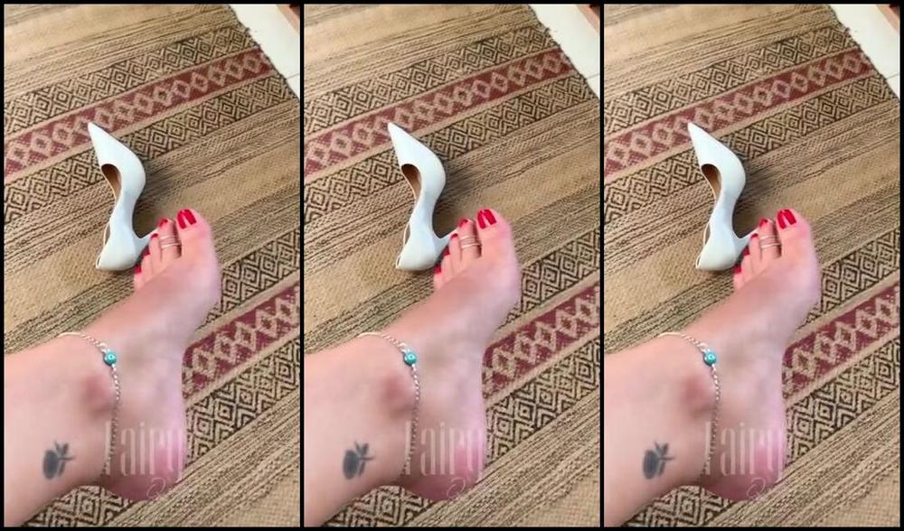 Fairy Queen Nicknamed Fairyqueen Feet 07 03 2023 Onlyfans Video Situation We Are In A Public Place And You Cant Stop Looking At Me Dangling My