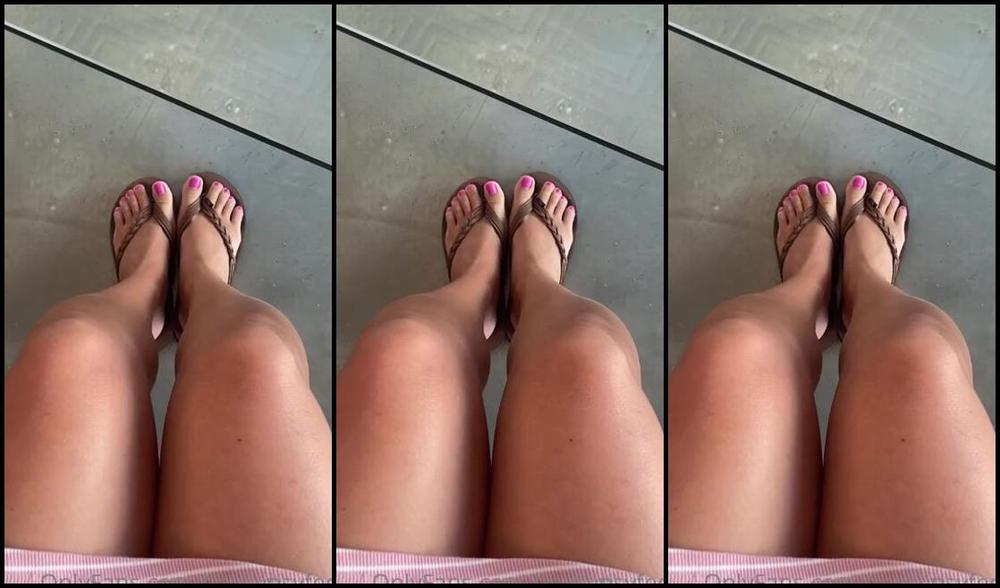 Tiny Gypsy Nicknamed Tinygypsyfeet 09 23 2021 Onlyfans Video Waiting To Get My Lazer Hair Removal On My Pussy