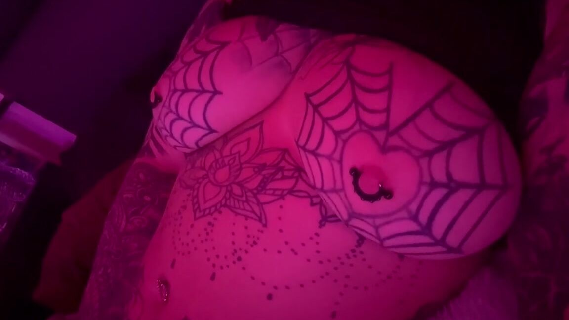 Holl Xlildevilxx Nicknamed Xlildevilxx 11 26 2024 Onlyfans Video Some Dirty Talk For You