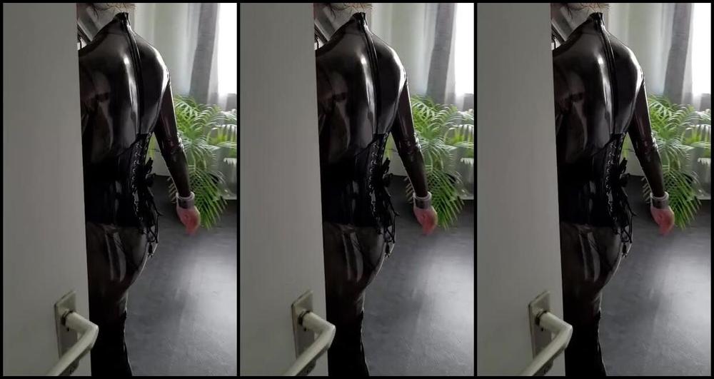 Sophie X Elodie Nicknamed Sophie X Elodie 02 06 2024 Onlyfans Video In Meinem Semitransparenten Latexcatsuit Zu Hause