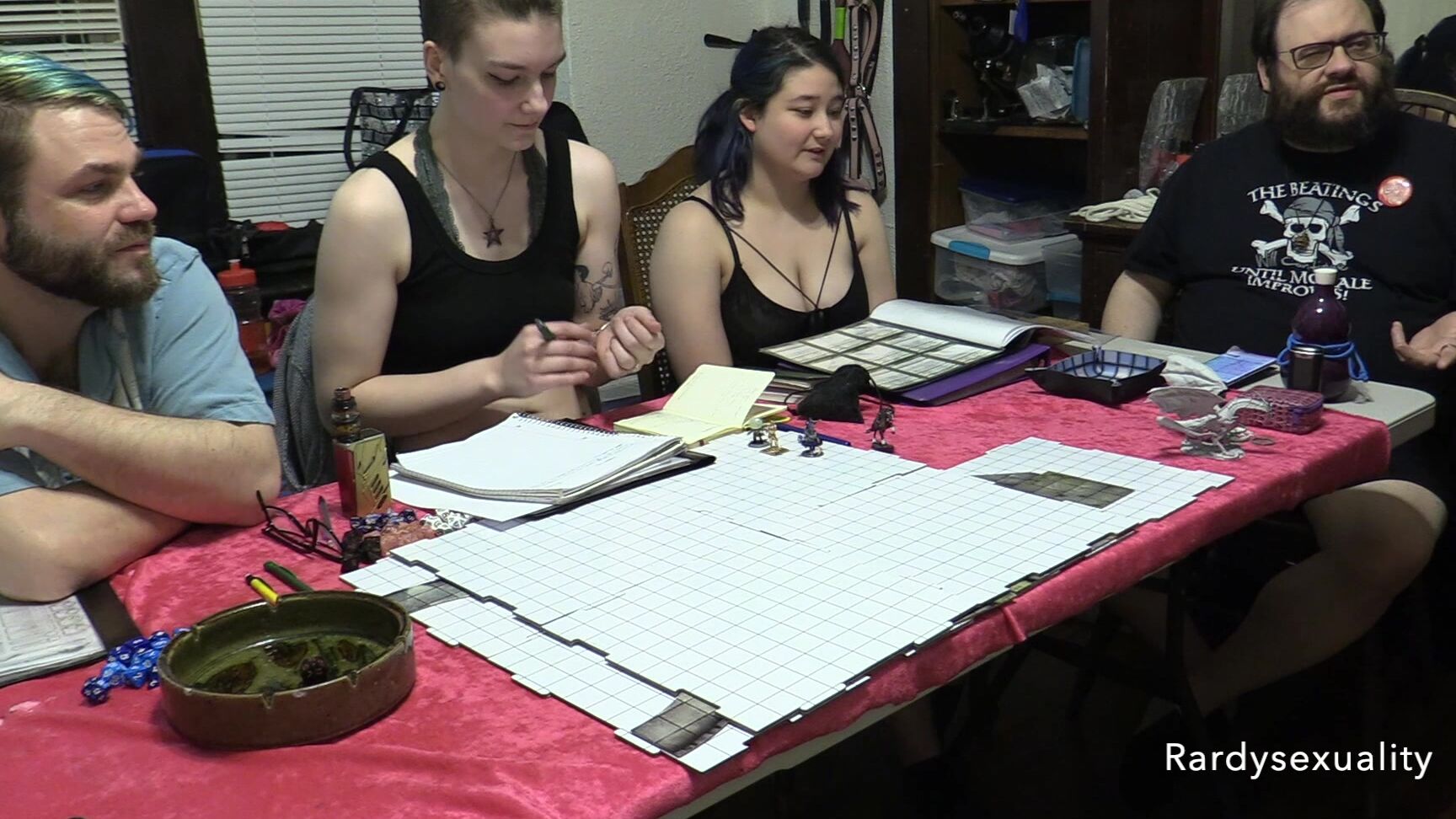 "Rardysexuality" 18 & 19 yrs old, games, geek, role play, sexy gamer Sunday DnD Game 22 1 manyvids