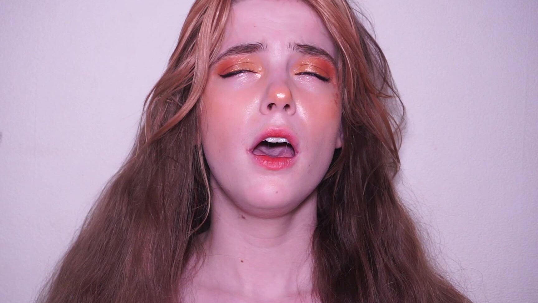 "LongHairLuna" beautiful agony, eye contact, moaning fetish, orgasms, vibrator star of the year nominee manyvids