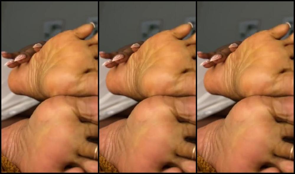 Goddess Mahmi Nicknamed Goddessmahmi 07 14 2024 Onlyfans Video Youre My Toy Xzm