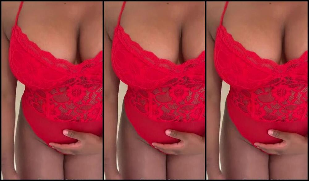 Blackqueenwhiteslave Nicknamed Ibqws Femdom 05 25 2021 Onlyfans Video Slave To My Tits You Cant Get Enough Of My Boobs Can You I Know You