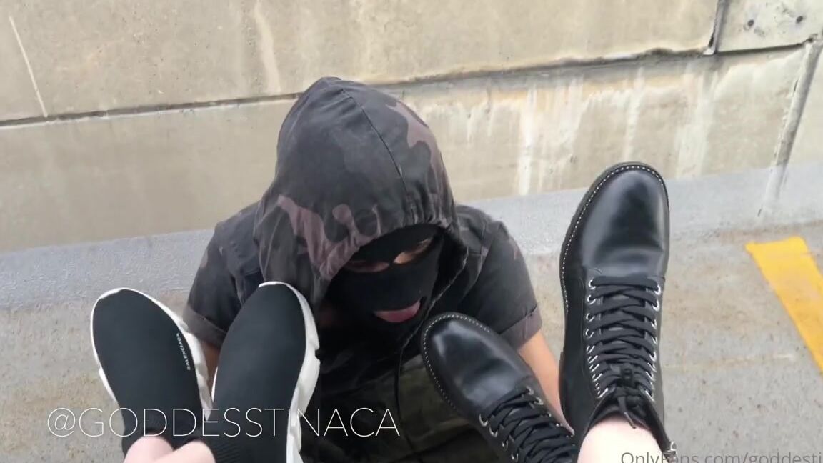 Tina Nicknamed Reigntina Onlyfans Hes Byen Dying To Have A Sniff From Our Long Day Of Wearing These Shoes Zm