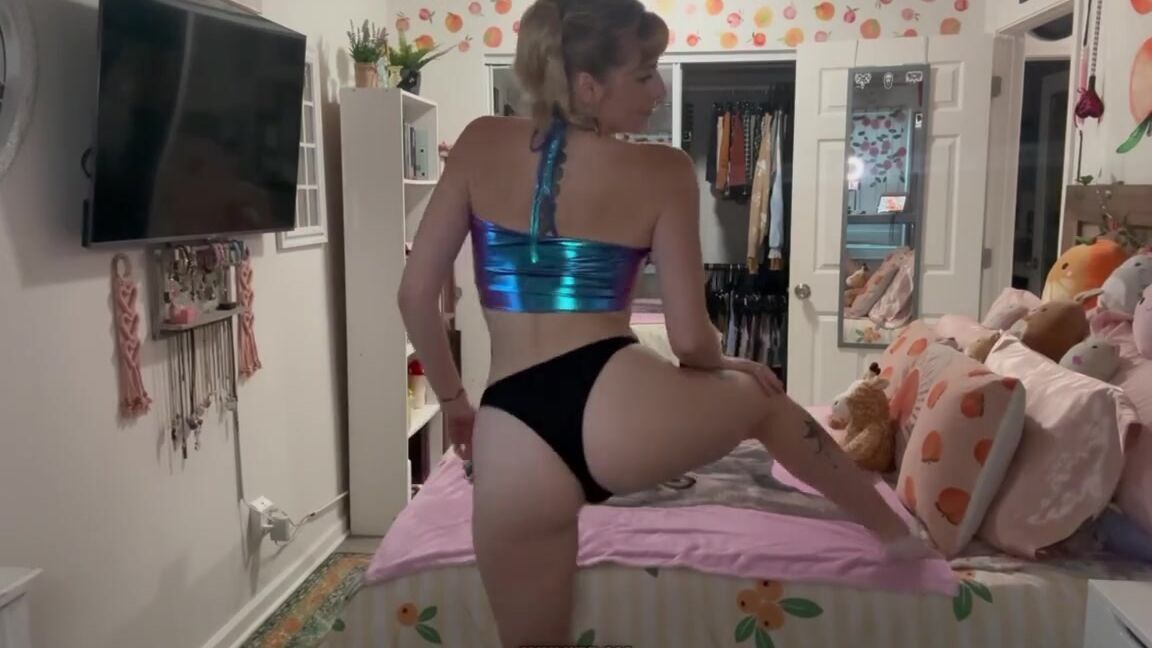 Wiinie Nicknamed Wiinierox 05 15 2025 Onlyfans Video Seducing You So You Simp Even Harder For Me