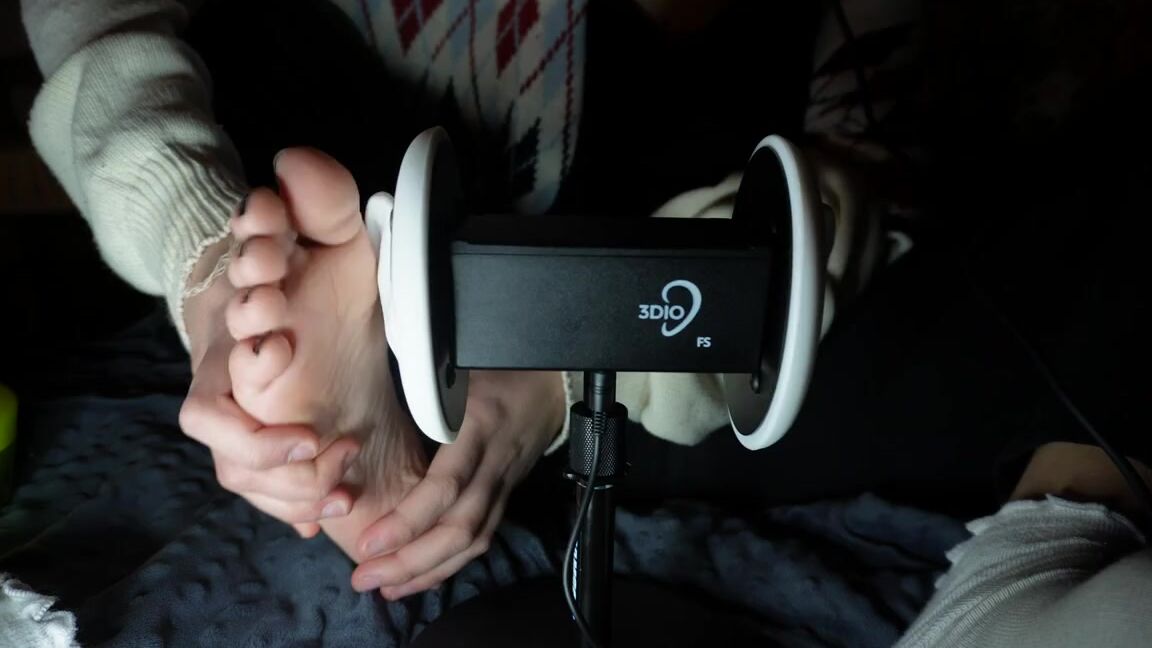 Nirvy Nicknamed Nirvy Onlyfans Come Here I Want To Tell You Something 3