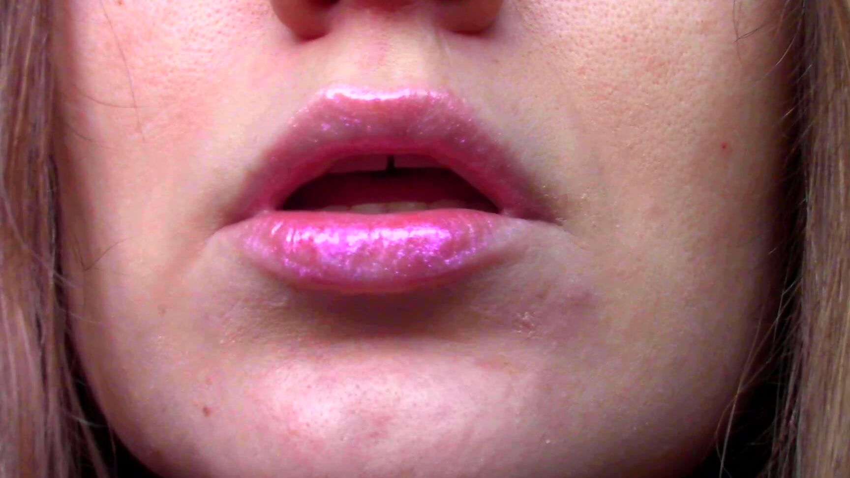 "Goddess Vanessa" kissing, lip fetish, lip smelling, lip gloss, lips Shiny Gloss Lips Mesmer Kisses manyvids