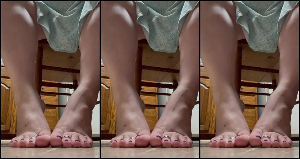 Fattyfeet420 Nicknamed Fattyfeet420 09 12 2023 Onlyfans Video Toes Toes Toes Tuesday Is For These Plump Toes To Be Up Close In Your Face