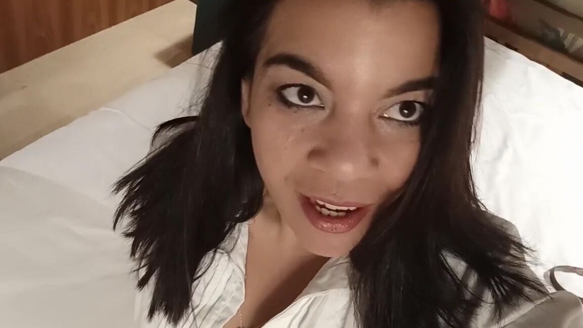 Reina Leather Nicknamed Reinaleather Onlyfans How Are You