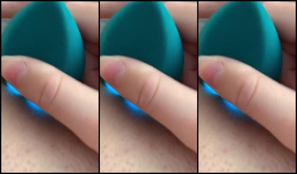 Jennaize Nicknamed Jennaize Onlyfans Using The New Toy I Got Yesterday With A Little Extra Help Too