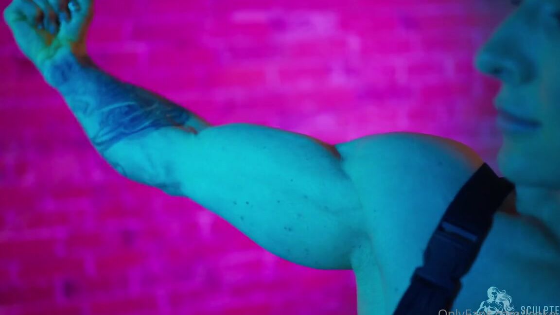 Lee Keyrouz Nicknamed Leekeyrouz 04 07 2024 Onlyfans Video I Know You Will Love This Full Length Delicious Posing Flexing Rock Hard Bicep Video You