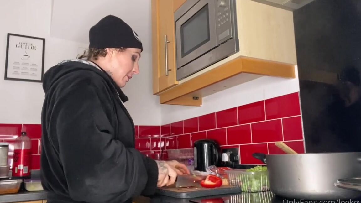 Lee Keyrouz Nicknamed Leekeyrouz 12 10 2023 Onlyfans Video Back To Doing Cardio But Unfortunately Not Back To Squatting