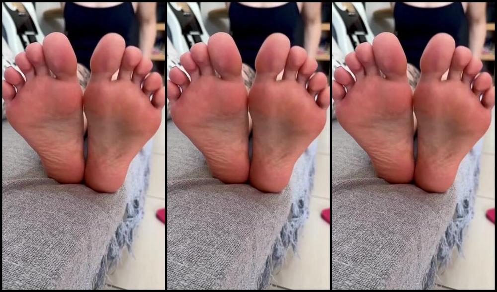 Mes Petits Pieds Nicknamed Mpetitspieds Onlyfans 09 21 2024 Video 792179