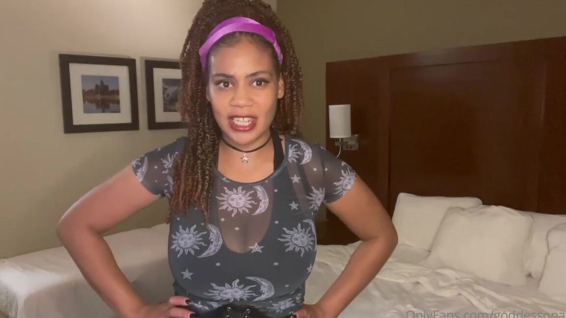 Goddessopalonia Nicknamed Goddessopalonia Onlyfans Imagine Getting To Know A Dude Online For 6Months Finally Getting Him To The Room And