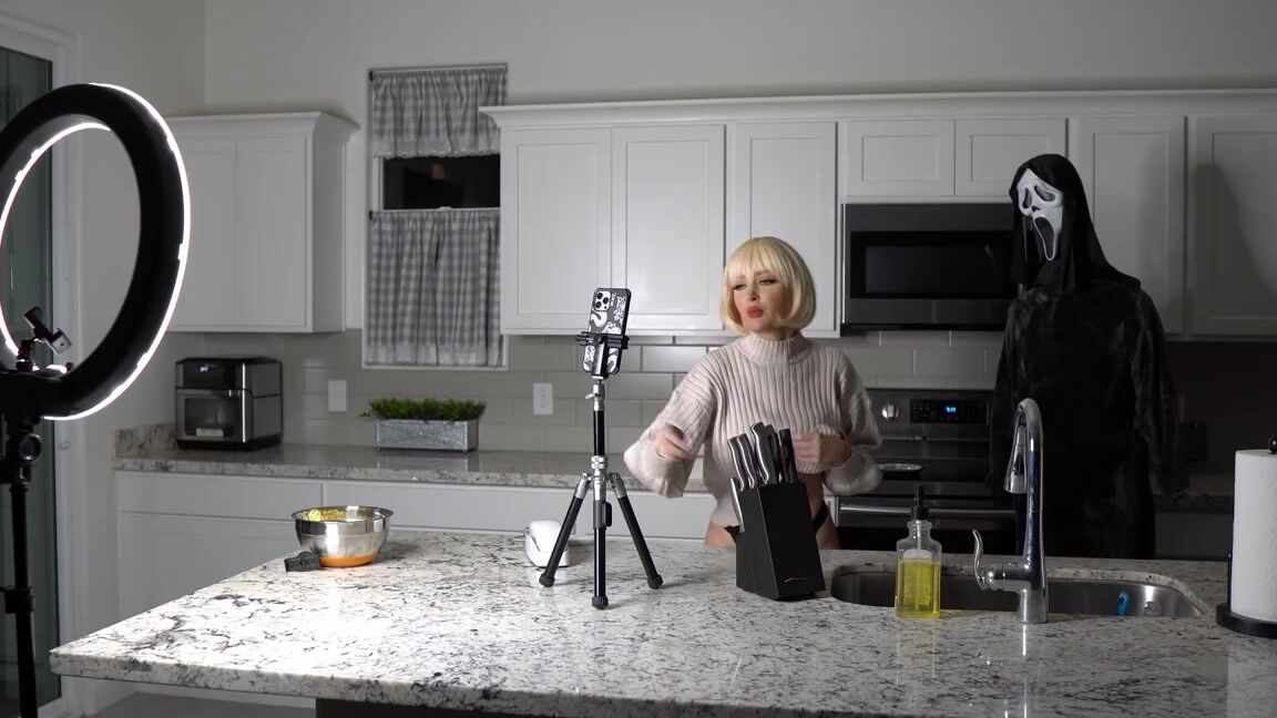 Kristen Lanae Nicknamed Kristenlanae Onlyfans I Just Found This Cool Clip I Forgot I Turned On The Camera At The Beginning Yv