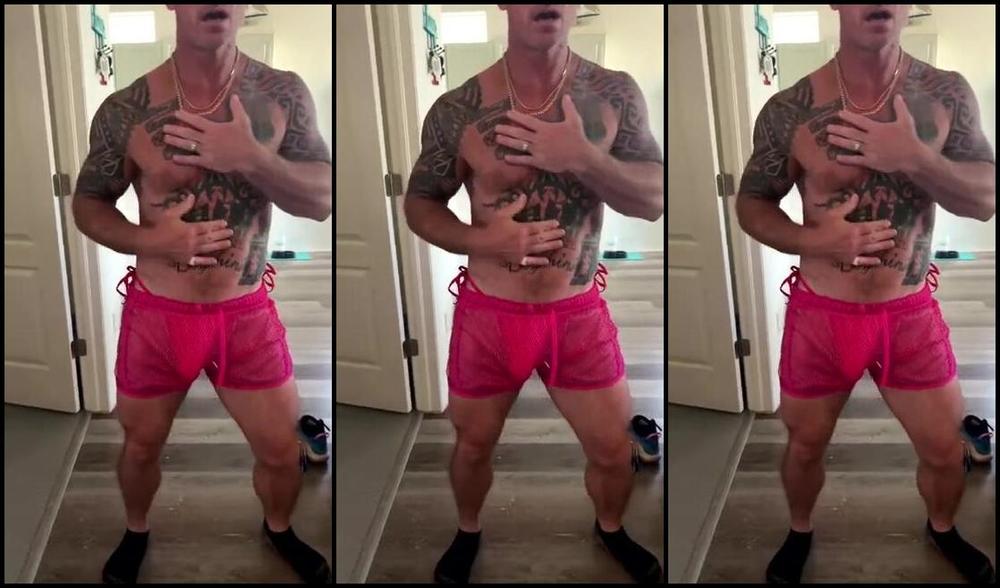 Fitnaughtycouple Nicknamed Fitnaughtycouple 04 14 2025 Onlyfans Video Brandon Got Some Goodies What Do You Think