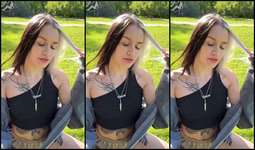 Juicy Dubz Nicknamed Juicydubz 07 11 2025 Onlyfans Video I Needed A Place To Relax At The Park And Decided To Sit With You And 89M