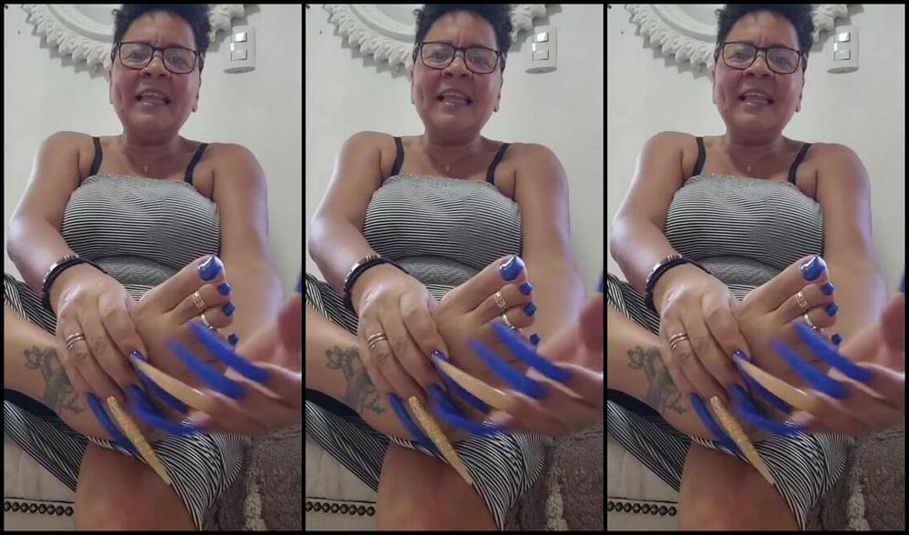 Meryann Nicknamed Solesqueenrd 09 03 2025 Onlyfans Video Good Morning Im Enjoying My Last Coffee At My Sisters House Before Going To The