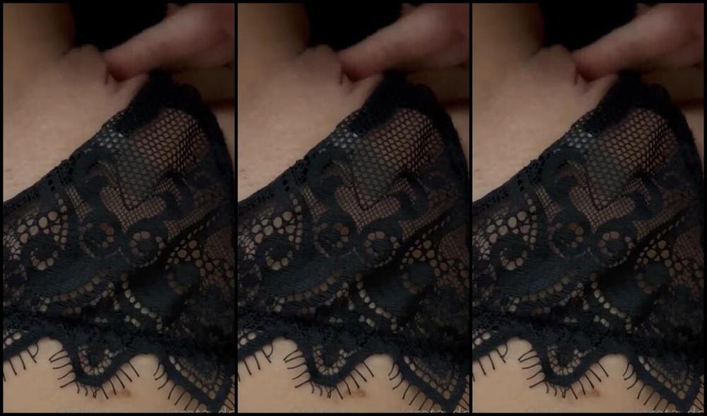 Doc Greta Nicknamed Greta Doc 01 06 2023 Onlyfans Video Ero Nel Letto Super Eccitata Cosi Ho Iniziato A Toccarmi Sopra Le Mutandine Ma Non