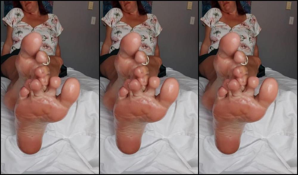 Krystal Soles Nicknamed Krystalsoles1 08 15 2023 Onlyfans Video My Best Employee Is Cumming In For A Meeting What He Doesnt Know Is That I