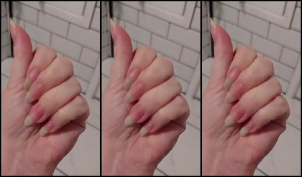 Tinyfairyfeet Nicknamed Tinyfairyfeet 11 04 2023 Onlyfans Video Manicure Today Pedicure Tomorrow Which Colour Shall I Go