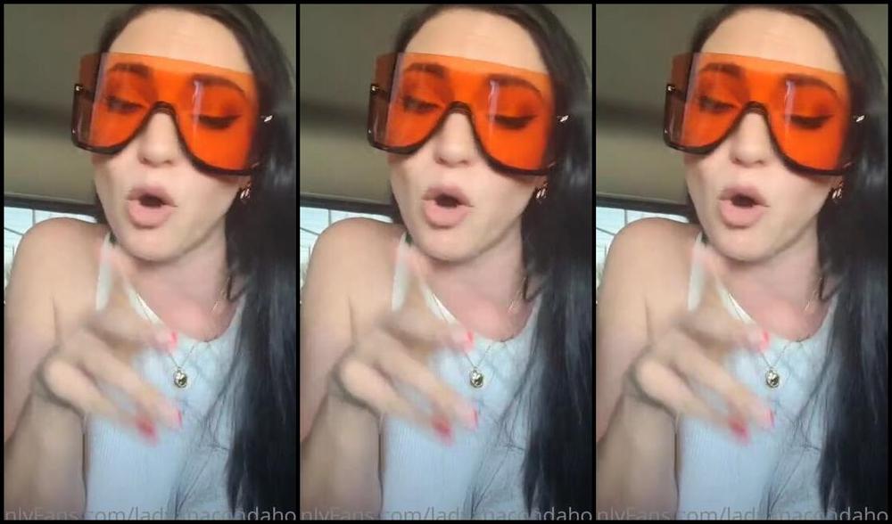 Lady Anaconda Nicknamed Ladyanacondahoa 02 13 2024 Onlyfans Video Driven Around By My Beta Servant In My Cuck Funded Escalade Like A True Goddess