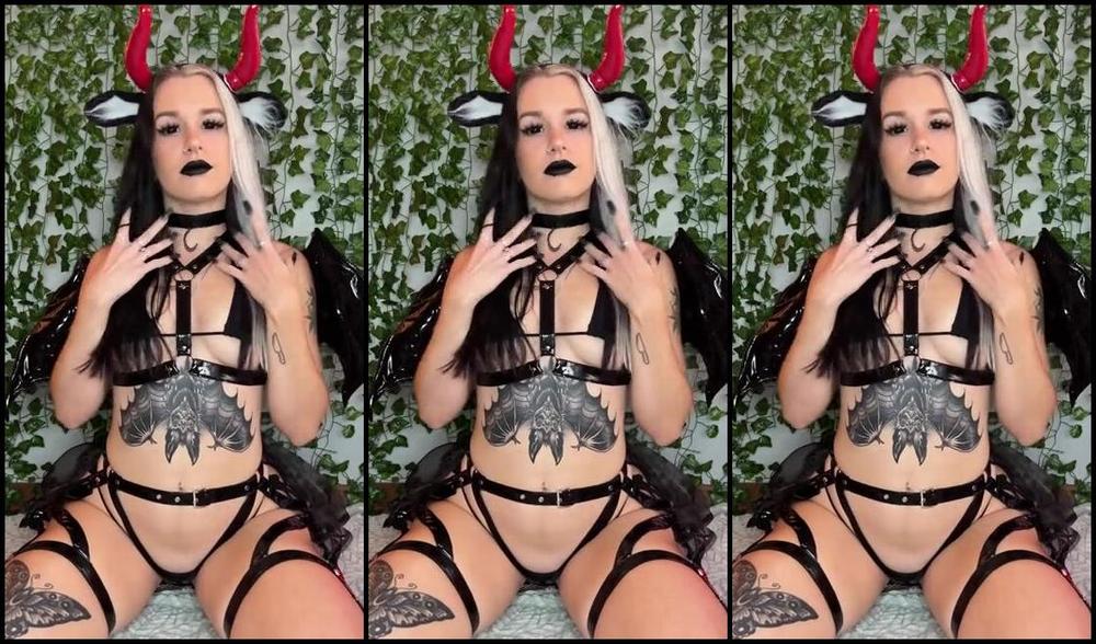 Juicy Dubz Nicknamed Juicydubz 10 27 2023 Onlyfans Video Enjoy My Demon Femdom Joi Lets See If Youve Been A Good Enough Boy To K