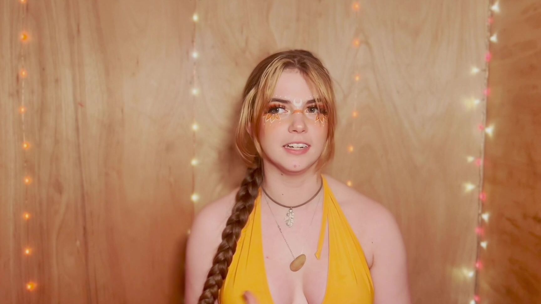 "LongHairLuna" gfe, interview, reviews, smoking, unboxing stoner review wookies rainbow wreck manyvids