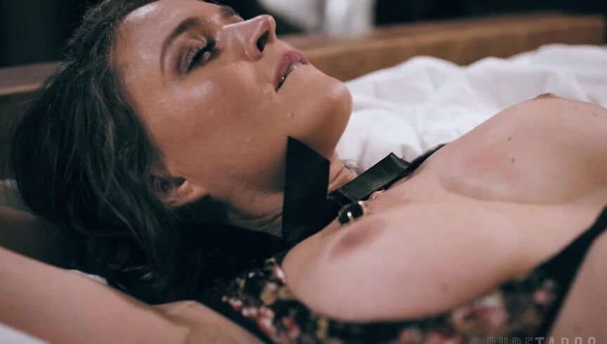 Treating Her Right_1 SiteRip