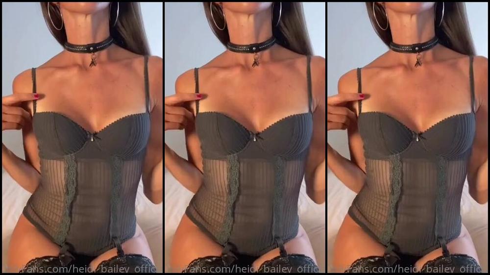 Heidi Bailey Official Nicknamed Heidi Bailey Official 12 16 2022 Onlyfans Video Im Ready For The Weekend