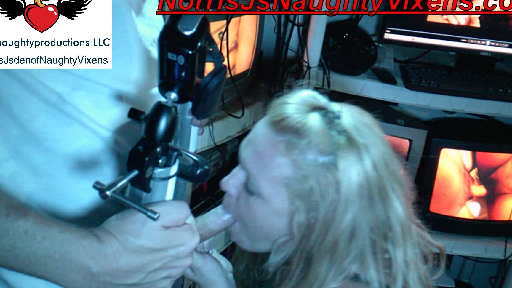 "nmjnaughtyvixens" adulttheater, blowjob, cuckolding, cumswallowers, deepthroat Blond sucks cock and swallows the cum manyvids