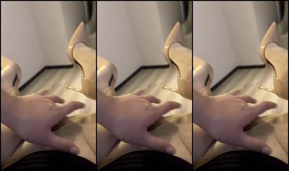 Asian Domestic Zone Self Filmed Self 16437