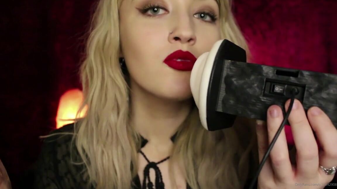 Xsnowy Nicknamed Xsnowy Onlyfans Ear Kissing Asmr