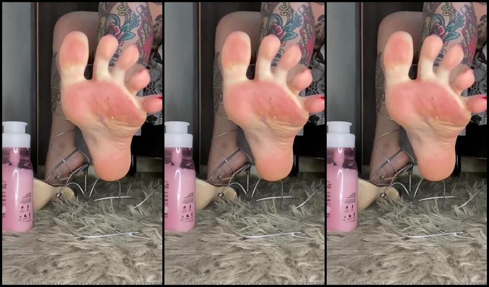 Misssexyfeet Nicknamed Misssexyfeet2 Foot Fetish 09 21 2022 Onlyfans Video Taking Off My Iconic Heels After A Really Nice Party And Some Self Care