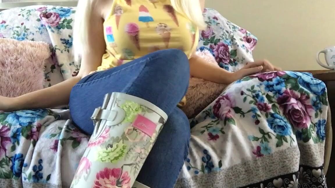 Alice Is More Nicknamed Aliceismore 02 05 2024 Onlyfans Video Happy Monday Funday