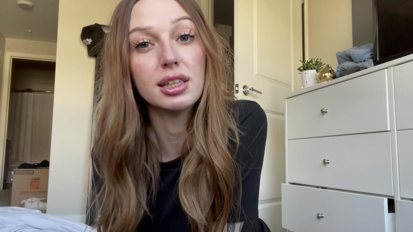 "HARPERMADI" brunette, dirty talking, fantasies, moaning fetish, fantasy, sfw 542 how badly do you want me manyvids