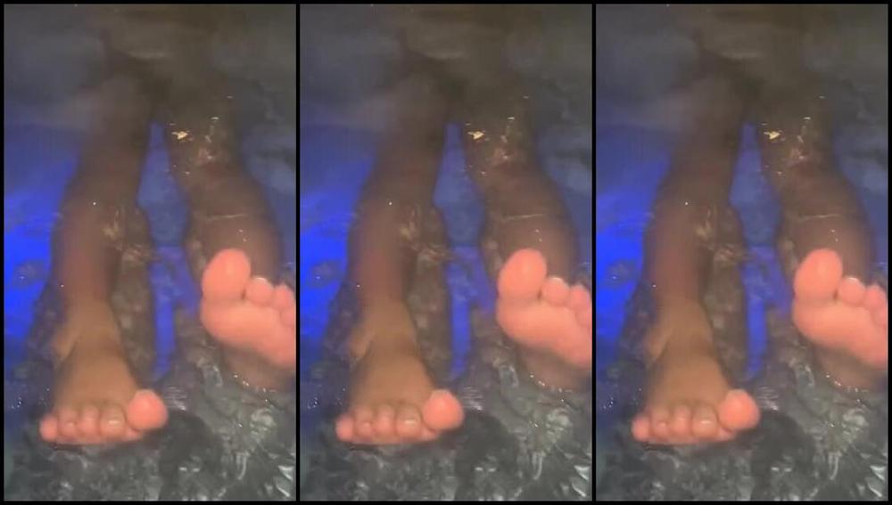 Thebitesizedb Nicknamed Thebitesizedb 11 02 2023 Onlyfans Video Just Got My Toes Done So I Think We Are Overdue For A Huge Load On