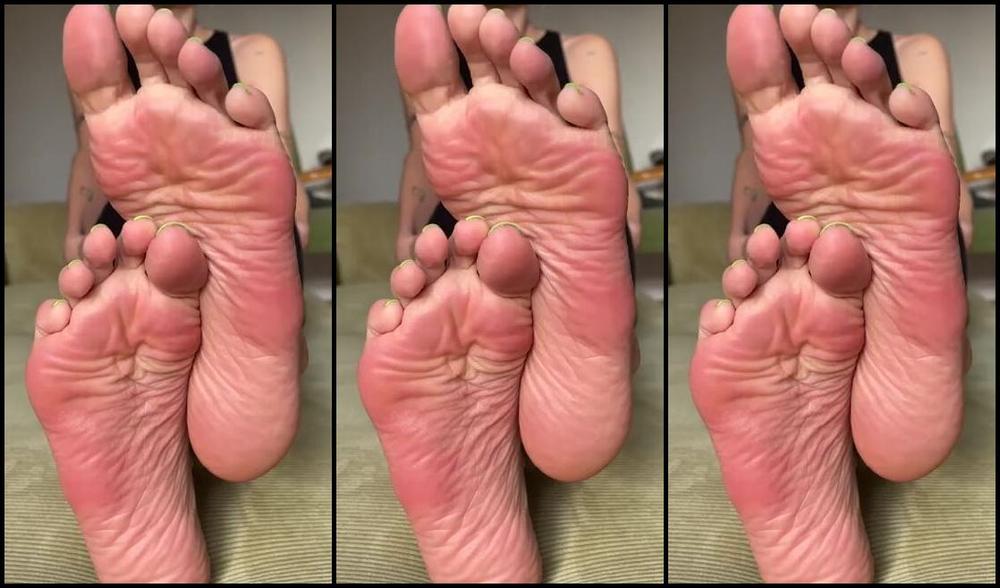 Maxi Rose Nicknamed Cutestickyfeet 02 11 2024 Onlyfans Video Sexy Soles Joi I Love Teasing You With My Pink Soles And Neon Green