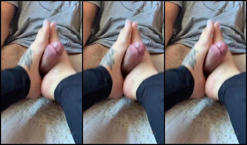 Pe Da Ale Nicknamed Pedaale Foot Fetish 07 22 2020 Onlyfans Video Um Footjob Quase Publico Com Muito Tesao E Finalizacao Do Jeito Que Voces Gostam