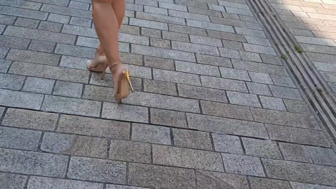 Divastiletto Nicknamed Divastiletto 07 04 2023 Onlyfans Video Outdoor Walk In Latex Micro Mini Skirt