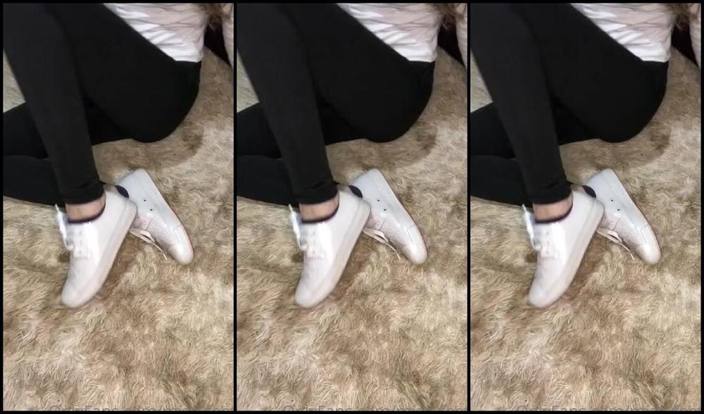 Missy Queen Nicknamed Queen Missy 07 05 2021 Onlyfans Video Exibindo As Solinhas