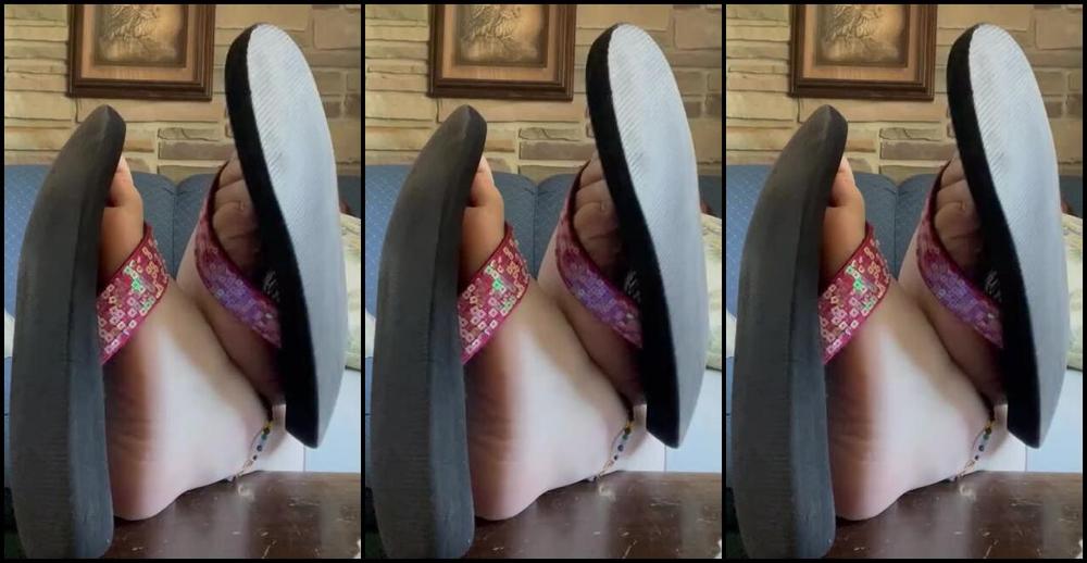 Fattyfeet420 Nicknamed Fattyfeet420 07 05 2025 Onlyfans Video Table Top Chillin At Home