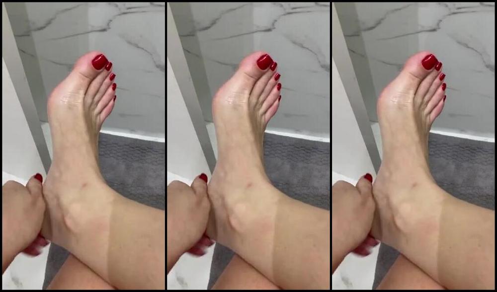 Flavsoles Nicknamed Flav Soles19 12 02 2024 Onlyfans Video Antes De Dormir Todos Os Dias Eu Hidrato Os Meus Pes E Massageio Eles Porem Estou