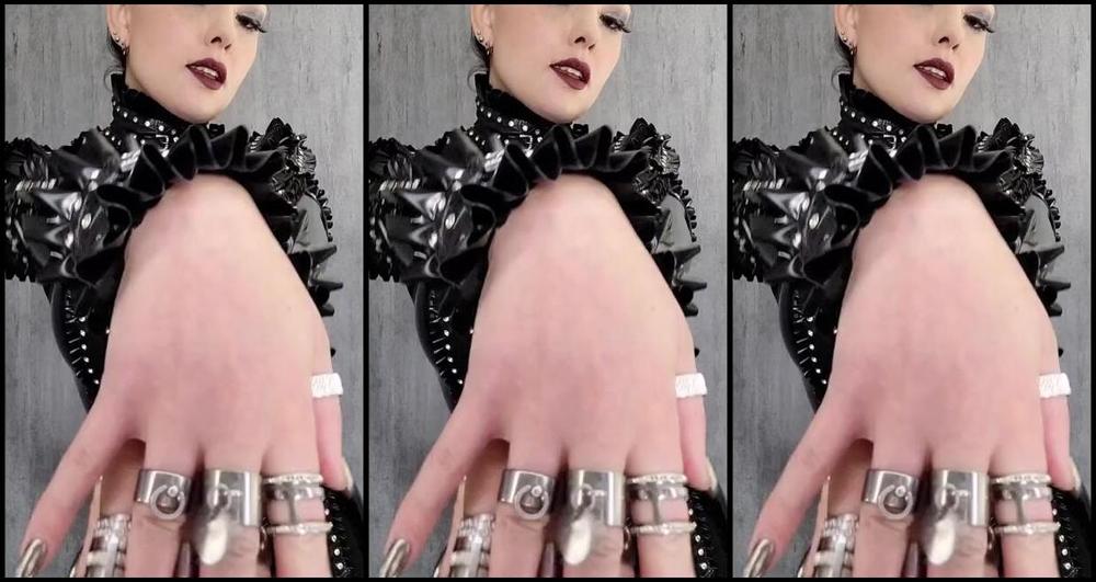 Sophie X Elodie Nicknamed Sophie X Elodie 12 22 2024 Onlyfans Video In Meinem Latex R Schen Kleid Mit Ganz Viel Strass Steinen