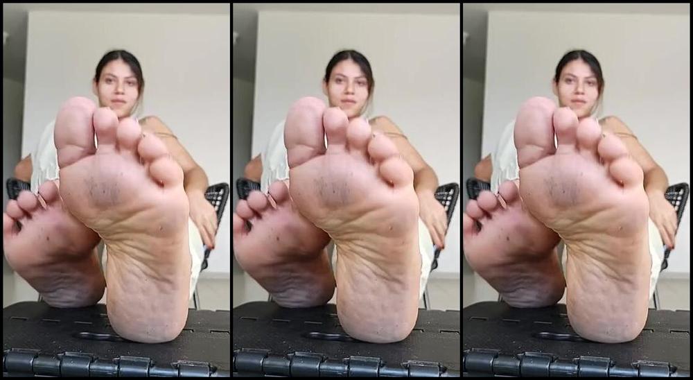 Shellygoddessfeet Nicknamed Sh3Llygoddess 09 19 2022 Onlyfans Video Dirty Wrinkled Soles