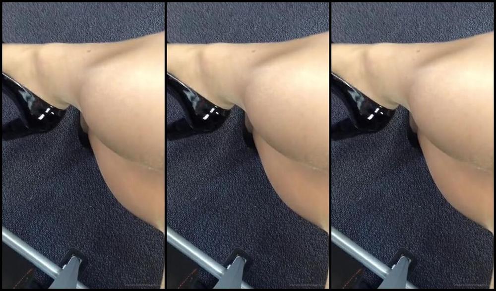 Naughty Nylons Nicknamed Naughtynylons Onlyfans Waiting For You In 28C