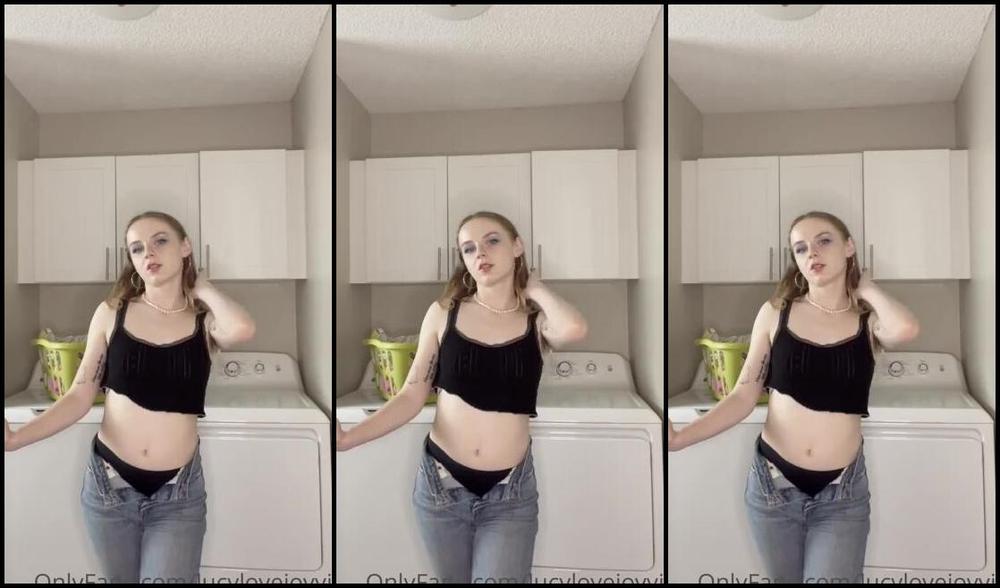 Lucy Lovejoy Nicknamed Lucylovejoyvip Onlyfans 09 27 2021 You Run Into The Mean Girl In The Laundry Room In The Middle Of The Night