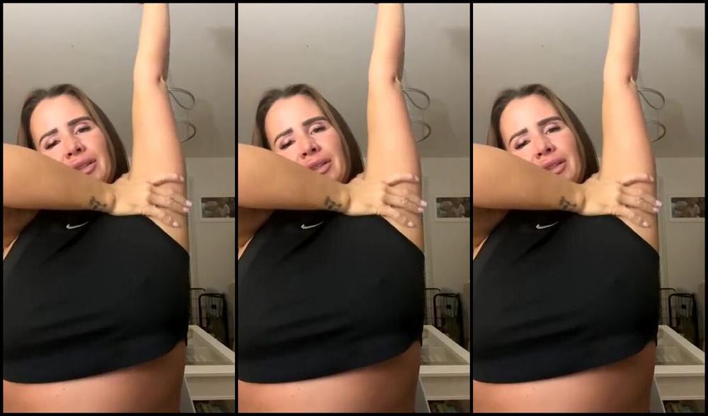 Bustylottie Nicknamed Bustylottie 08 15 2023 Onlyfans Video Stream Started At 08152023 0926 Pm Just Jumped On A Live To Show My Face As